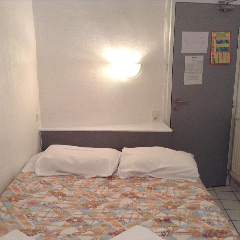 מנטון Hotel Du Musee מראה חיצוני תמונה